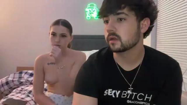 Thumbnail 2, sarahxaoliver1's Stream at Chaturbate, 12 months ago