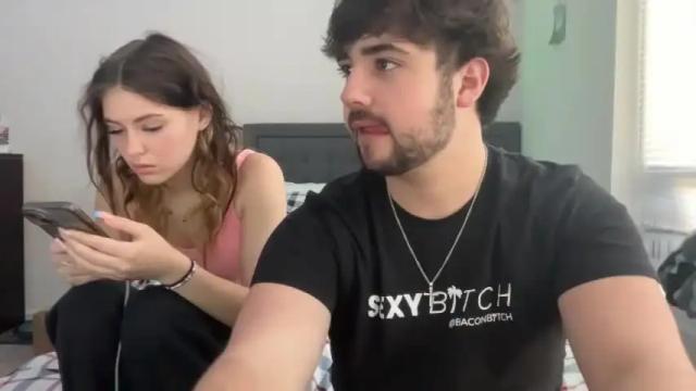 Thumbnail 1, sarahxaoliver1's Stream at Chaturbate, 12 months ago