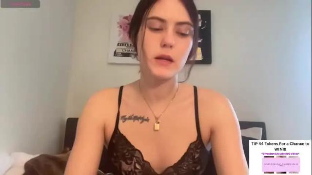 Image 3 of sarahxaoliver1 Stream on Chaturbate on 1 month ago