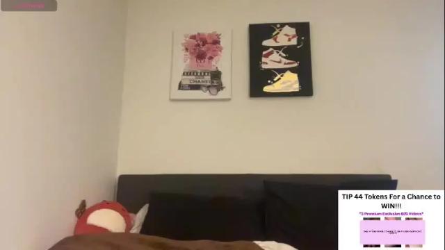 Image 6 of sarahxaoliver1 Stream on Chaturbate on 23 days ago