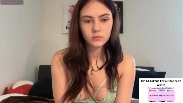 Image 11 of sarahxaoliver1 Stream on Chaturbate on 14 days ago