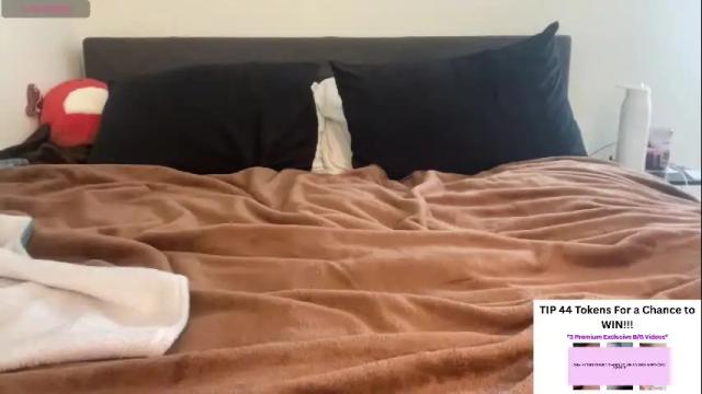 Image 7 of sarahxaoliver1 Stream on Chaturbate on 11 days ago