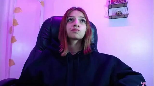 Thumbnail 2, sarai_petite_'s Stream at Chaturbate, 3 months ago
