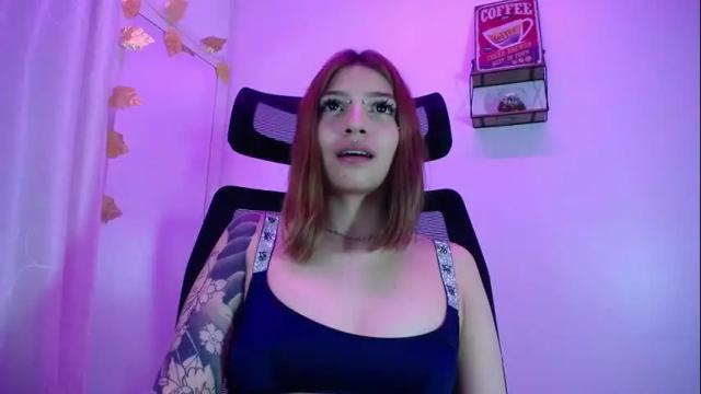 Image 7 of sarai_petite_ Stream on Chaturbate on 3 months ago