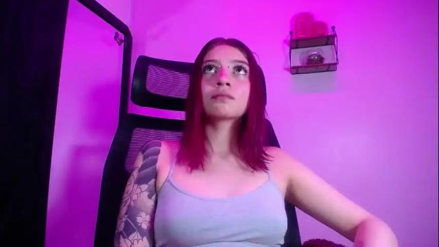 Image 6 of sarai_petite_ Stream on Chaturbate on 1 month ago
