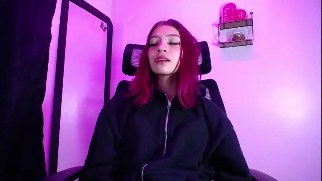 Thumbnail 2, sarai_petite_'s Stream at Chaturbate, 1 month ago