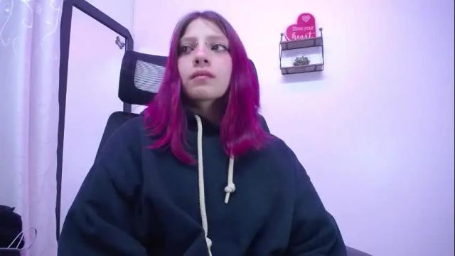 Thumbnail 3, sarai_petite_'s Stream at Chaturbate, 4 days ago