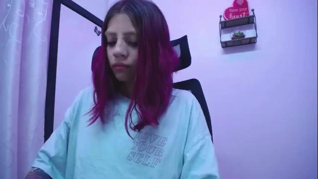 Thumbnail 1, sarai_petite_'s Stream at Chaturbate, 2 days ago