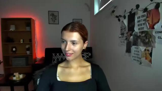Image 8 of sarajaay Stream on Chaturbate on 19 months ago