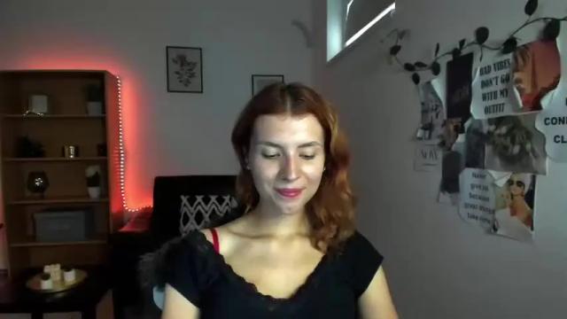 Image 8 of sarajaay Stream on Chaturbate on 19 months ago