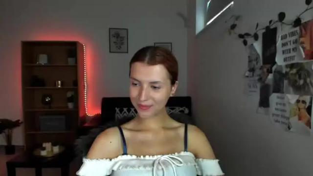 Image 10 of sarajaay Stream on Chaturbate on 19 months ago