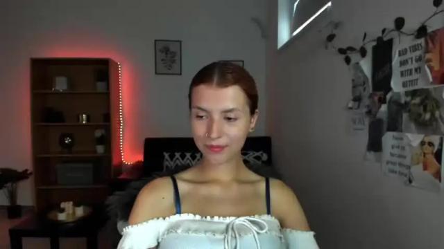 Image 7 of sarajaay Stream on Chaturbate on 19 months ago