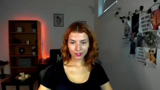 Image 8 of sarajaay Stream on Chaturbate on 19 months ago