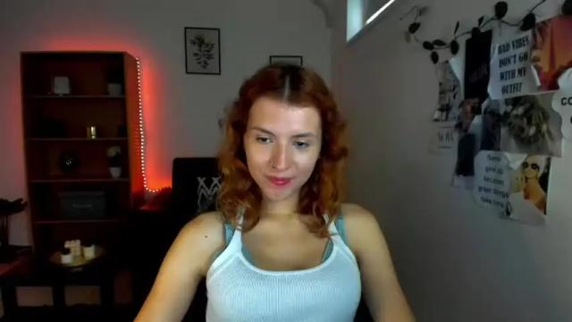 Image 3 of sarajaay Stream on Chaturbate on 19 months ago