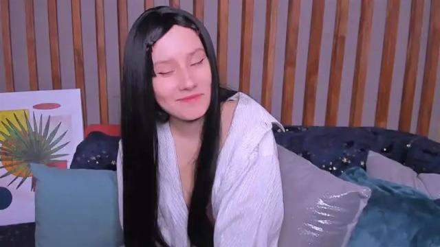 Image 6 of sarakaell Stream on Chaturbate on 14 months ago