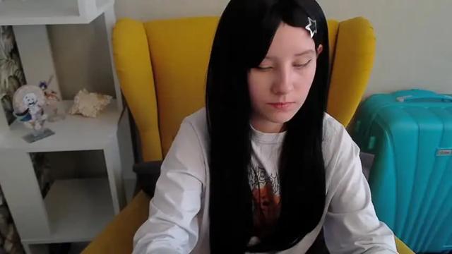 Image 6 of sarakaell Stream on Chaturbate on 14 months ago