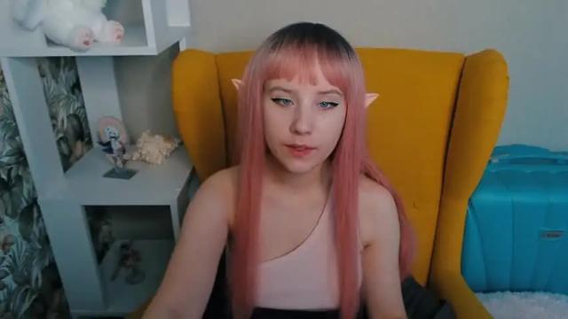 Image 11 of sarakaell Stream on Chaturbate on 14 months ago