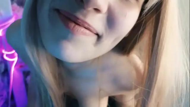 Image 8 of sarakaell Stream on Chaturbate on 2 months ago