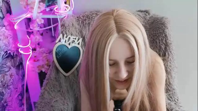 Image 7 of sarakaell Stream on Chaturbate on 1 month ago