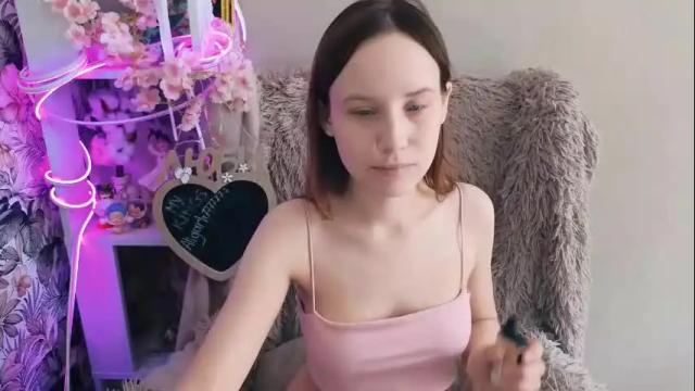 Image 10 of sarakaell Stream on Chaturbate on 10 days ago