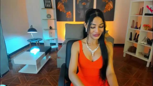 Image 4 of saralife69 Stream on Chaturbate on 2 days ago