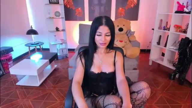 Image 3 of saralife69 Stream on Chaturbate on 1 month ago