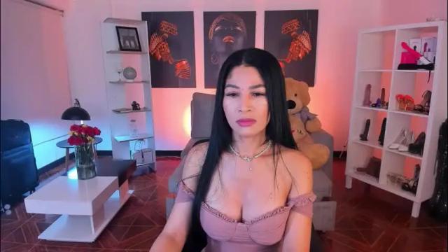 Image 3 of saralife69 Stream on Chaturbate on 12 days ago