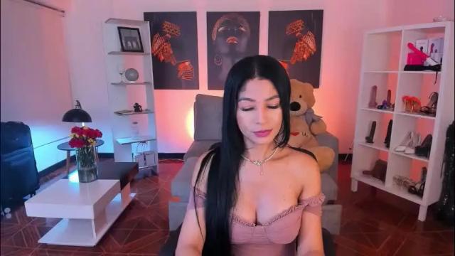 Image 6 of saralife69 Stream on Chaturbate on 12 days ago