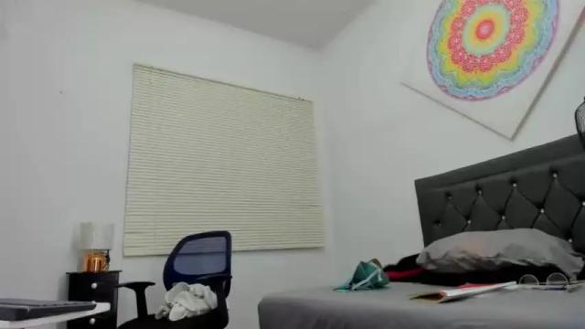 Image 2 of saralopez__ Stream on Chaturbate on 14 months ago