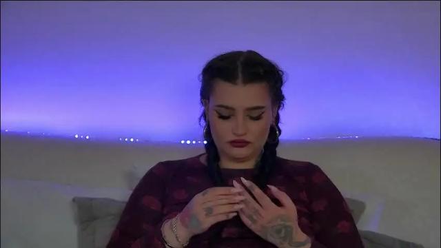 Image 7 of saraoswald Stream on Chaturbate on 1 month ago