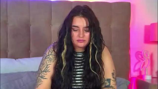 Image 10 of saraoswald Stream on Chaturbate on 5 months ago