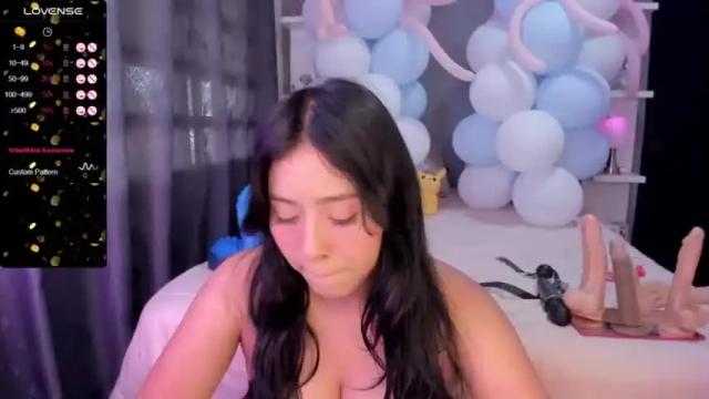 Image 7 of saraowens Stream on Chaturbate on 14 months ago