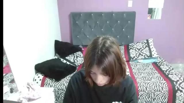 Image 6 of saraparker777 Stream on Chaturbate on 17 months ago