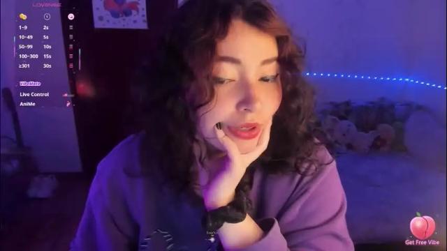 Image 2 of sarapbunny Stream on Chaturbate on 2 months ago