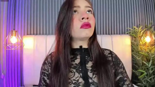 Image 2 of sarariley_ Stream on Chaturbate on 1 month ago