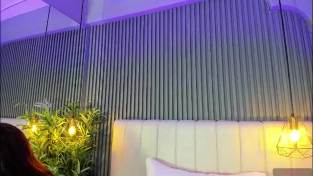 Image 2 of sarariley_ Stream on Chaturbate on 8 hours ago