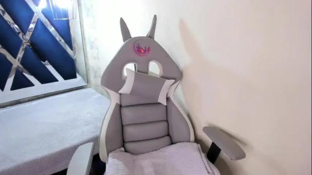 Image 10 of sarasaenz__ Stream on Chaturbate on 1 month ago