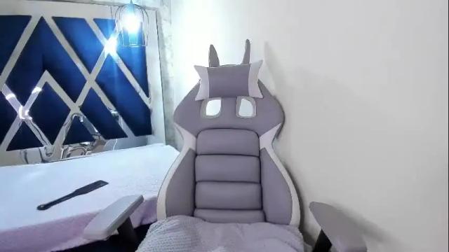 Image 10 of sarasaenz__ Stream on Chaturbate on 1 month ago