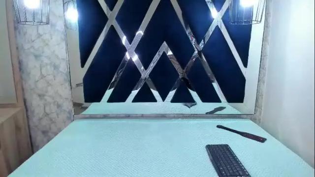 Image 12 of sarasaenz__ Stream on Chaturbate on 29 days ago