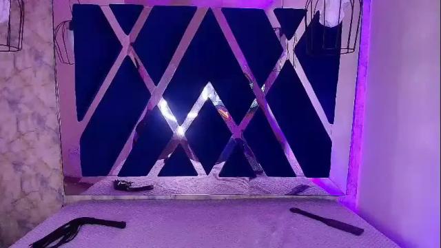 Image 4 of sarasaenz__ Stream on Chaturbate on 10 days ago