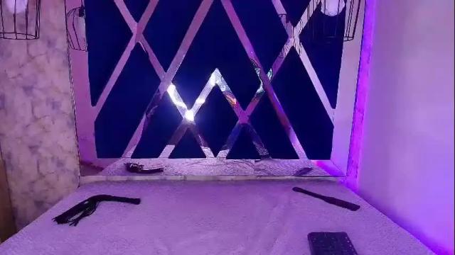 Image 7 of sarasaenz__ Stream on Chaturbate on 10 days ago