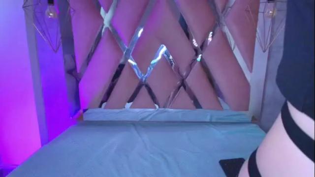 Image 8 of sarasaenz__ Stream on Chaturbate on 2 months ago