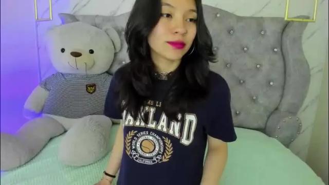 Image 3 of sarasaenz__ Stream on Chaturbate on 2 months ago
