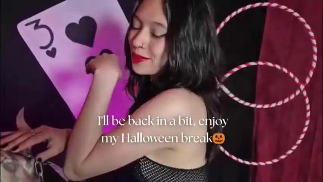 Image 10 of sarasaenz__ Stream on Chaturbate on 5 days ago