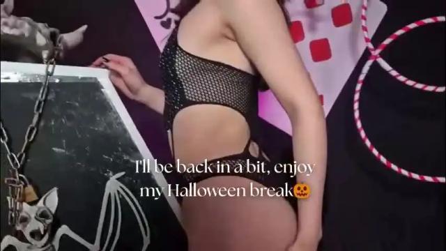 Image 4 of sarasaenz__ Stream on Chaturbate on 3 days ago