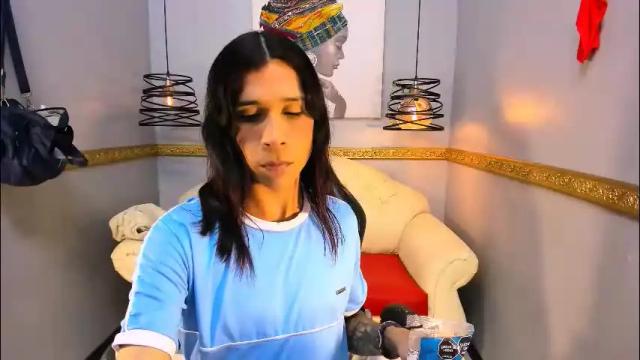 Image 3 of sarasofia44 Stream on Chaturbate on 2 months ago