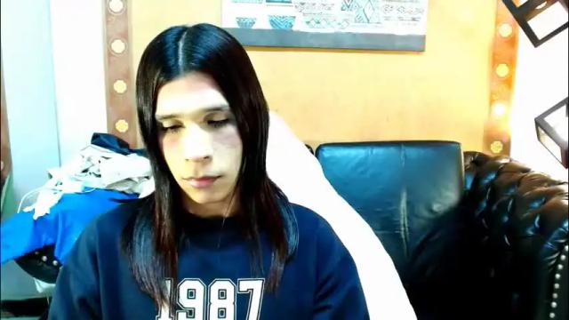 Image 2 of sarasofia44 Stream on Chaturbate on 23 days ago