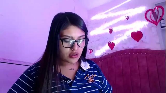 Image 10 of sarastonesx Stream on Chaturbate on 4 days ago