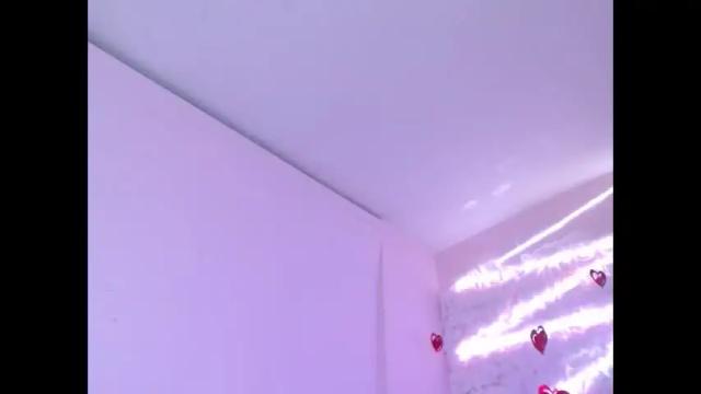 Image 8 of sarastonesx Stream on Chaturbate on 24 days ago