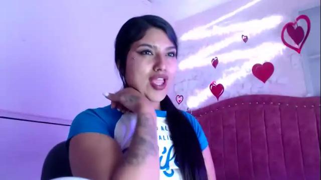 Image 2 of sarastonesx Stream on Chaturbate on 14 days ago